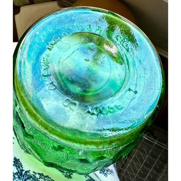 Vintage E.O Brody Co. Emerald Green Full Bouquet Art Glass Vase - 1970’s - Picture 5 of 7